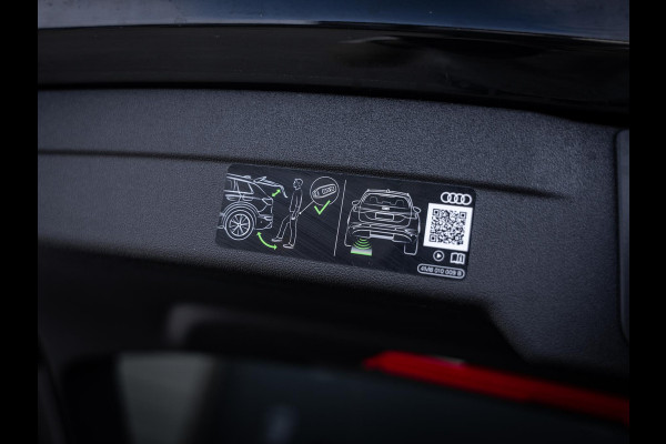 Audi A5 Avant 2.0 e-hybrid quattro S edition 299PK - Panorama l Passenger Displ. l Matrix