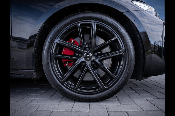 Audi A5 Avant 2.0 e-hybrid quattro S edition 299PK - Panorama l Passenger Displ. l Matrix