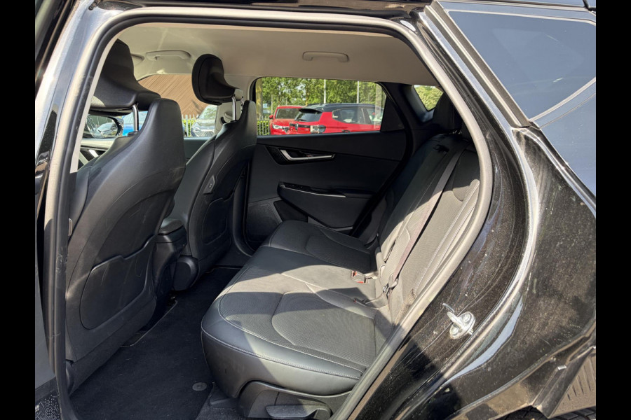 Kia Ev6 Plus 77.4 kWh VAN: 35.900,- VOOR: 32.877,- UW WKVOORDEEL: 3.023,- | SOH 100% | KIA DEALERONDERHOUDEN | MERIDIAN AUDIO | STOEL-, STUUR- & ACHTERBANKVERWARMING | STOELVERKOELING | ELEKTRISCHE KOFFERBAK | FABRIEKSGARANTIE TOT 12-2030
