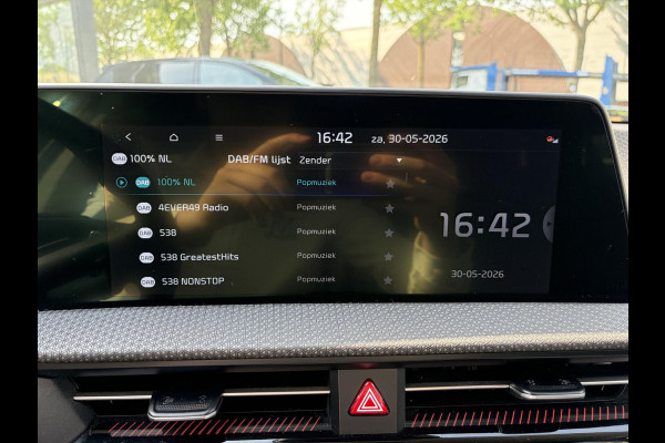 Kia Ev6 Plus 77.4 kWh VAN: 35.900,- VOOR: 32.877,- UW WKVOORDEEL: 3.023,- | SOH 100% | KIA DEALERONDERHOUDEN | MERIDIAN AUDIO | STOEL-, STUUR- & ACHTERBANKVERWARMING | STOELVERKOELING | ELEKTRISCHE KOFFERBAK | FABRIEKSGARANTIE TOT 12-2030