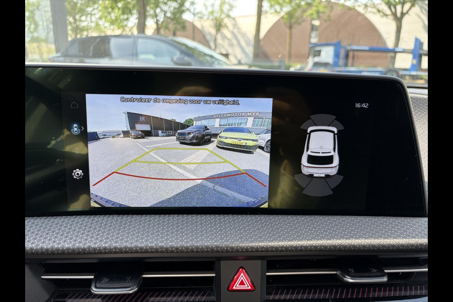 Kia Ev6 Plus 77.4 kWh VAN: 35.900,- VOOR: 32.877,- UW WKVOORDEEL: 3.023,- | SOH 100% | KIA DEALERONDERHOUDEN | MERIDIAN AUDIO | STOEL-, STUUR- & ACHTERBANKVERWARMING | STOELVERKOELING | ELEKTRISCHE KOFFERBAK | FABRIEKSGARANTIE TOT 12-2030