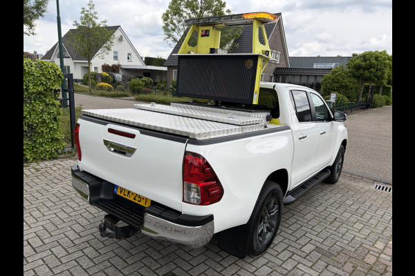 Toyota Hilux 2.4 D-4D 150PK E6 Aut. 4WD Double Cab Professional -- Complete uitrusting / Fully equipped --
