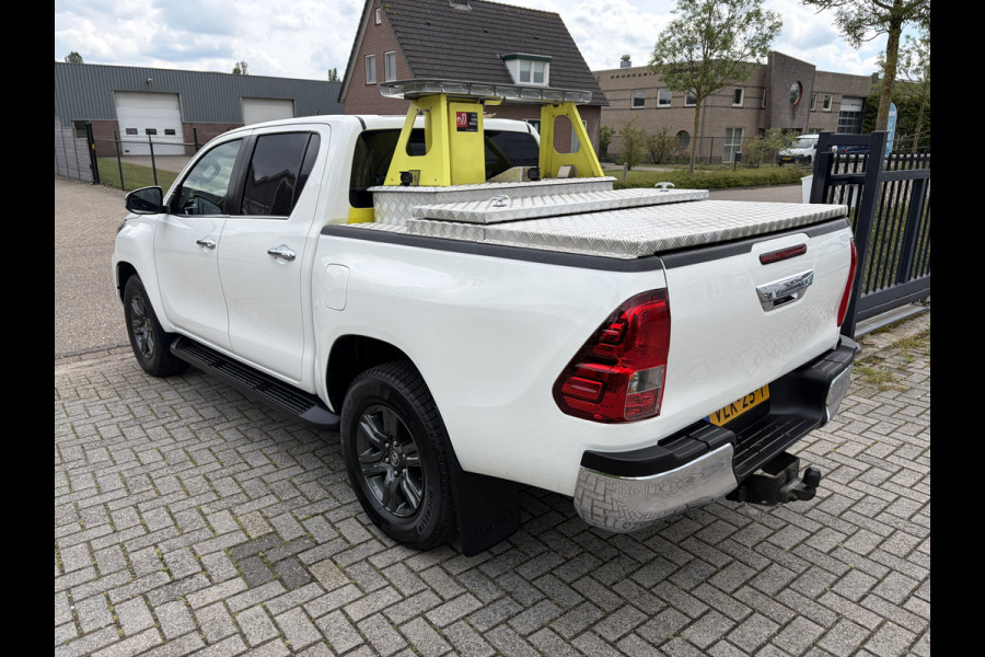 Toyota Hilux 2.4 D-4D 150PK E6 Aut. 4WD Double Cab Professional -- Complete uitrusting / Fully equipped --