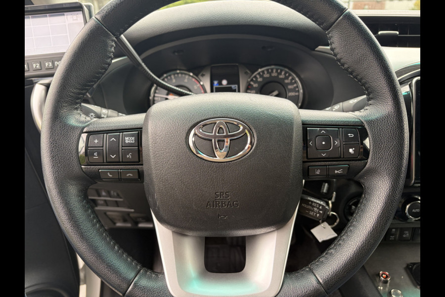 Toyota Hilux 2.4 D-4D 150PK E6 Aut. 4WD Double Cab Professional -- Complete uitrusting / Fully equipped --