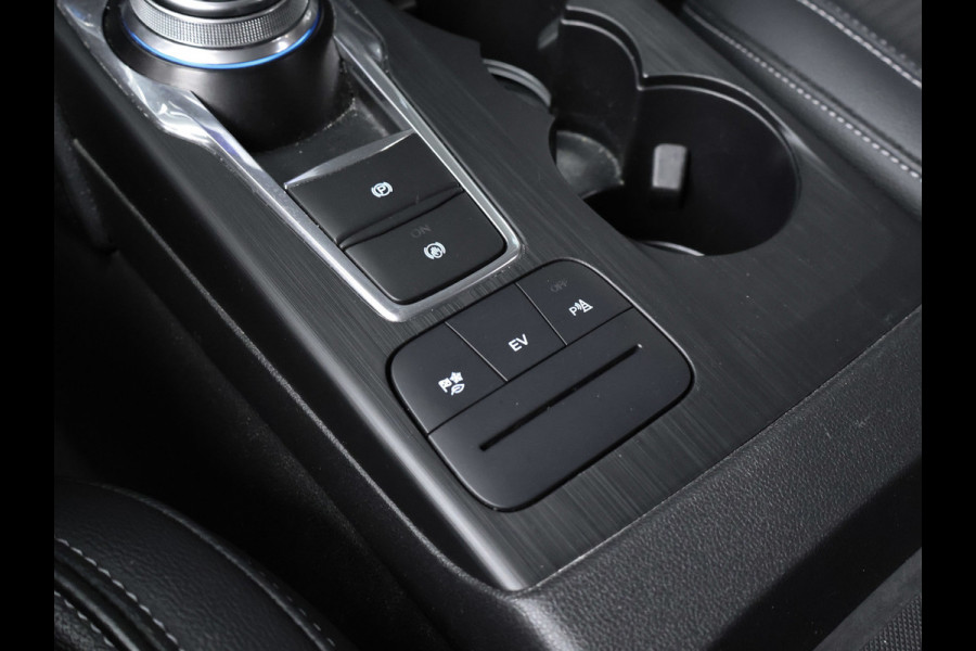 Ford Kuga 2.5 PHEV Titanium X Sport (APPLE CARPLAY,NAVI,CAMERA,PDC,CLIMATE,CRUISE,LED,GETINT,TREKHAAK,SPORTSTOELEN,LM VELGEN)