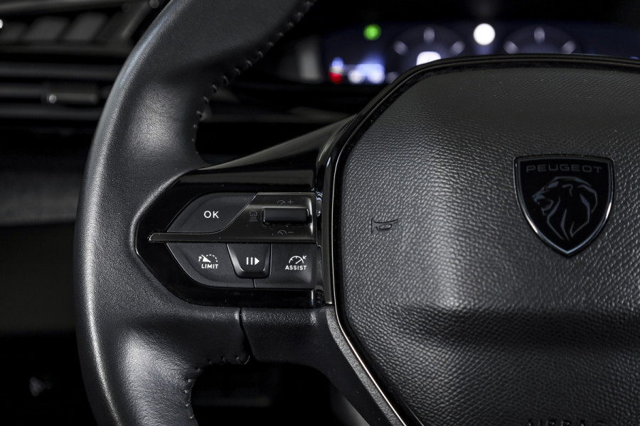 Peugeot 308 1.2 PureTech 130 PK Allure Pack Business | Dig.Cockpit | Adapt.Cruise | Stoelverwarming | 360 camera | NAV+App.Connect | Auto.Airco | LM 17" |