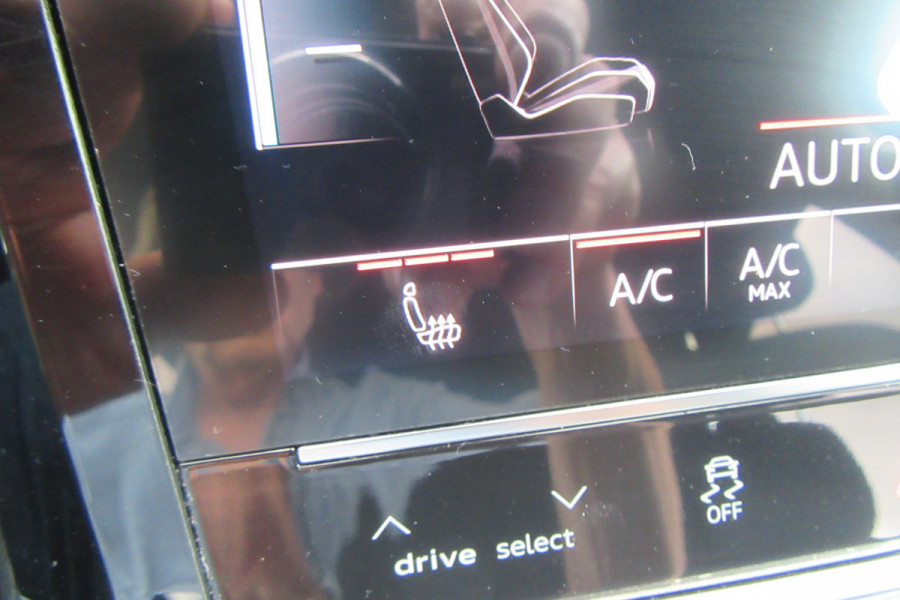 Audi e-tron e-tron 55 quattro advanced Pro Line Plus 95 kWh, SOH 93%