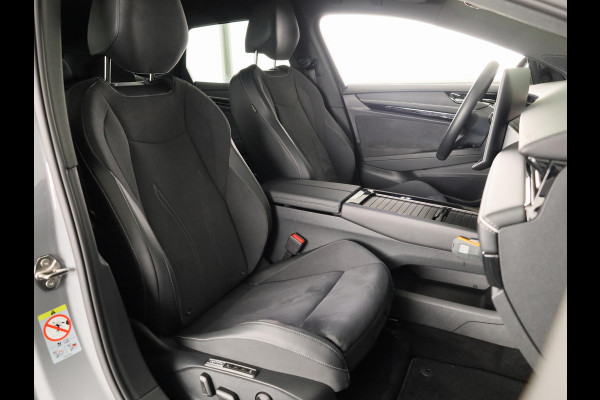 Volkswagen ID.7 Limited Edition Plus 86 kWh accu, 210 kW / 286 PK / Trekhaak / Head-up-display / Carplay / 360 cam
