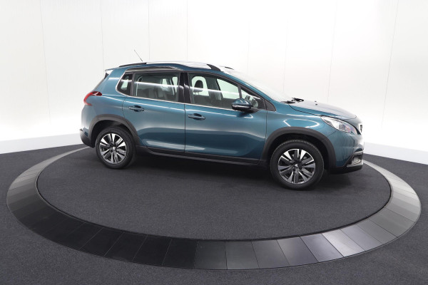 Peugeot 2008 PureTech 110 Allure | UNIEKE KLEUR! | Trekhaak | Camera | Apple Carplay | Parkeersensoren