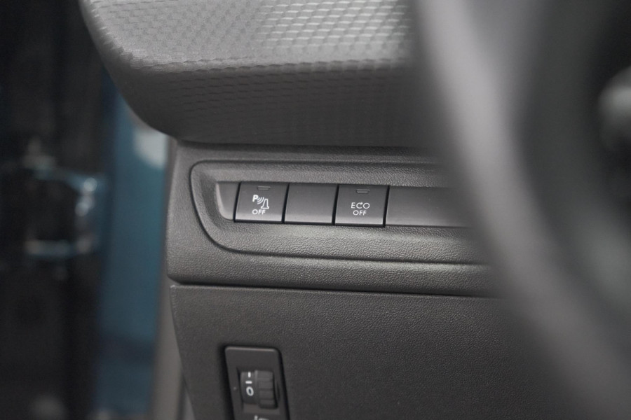 Peugeot 2008 PureTech 110 Allure | UNIEKE KLEUR! | Trekhaak | Camera | Apple Carplay | Parkeersensoren