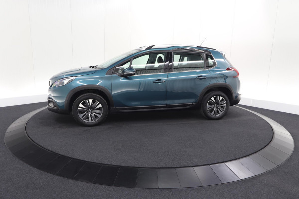 Peugeot 2008 PureTech 110 Allure | UNIEKE KLEUR! | Trekhaak | Camera | Apple Carplay | Parkeersensoren