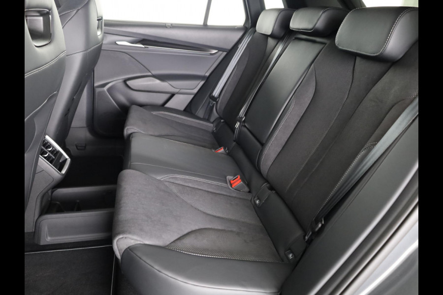 Škoda Elroq 60 Sportline 204pk Advanced| Lightband | 21 inch | Elek. stoel | Canton Sound | Elek. achterklep |