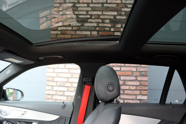 Mercedes-Benz GLC AMG 43 4MATIC | Luchtvering | Distronic+ | Carbon | Memory | Burmester | Panoramadak | HUD | Trekhaak | Nightpakket | Leder | Surround Camera | Keyless Go |