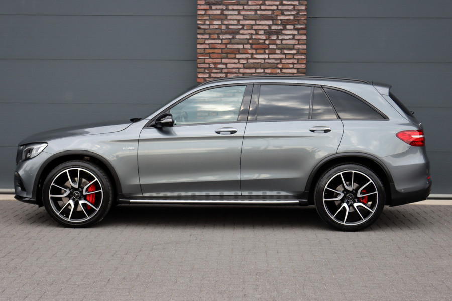 Mercedes-Benz GLC AMG 43 4MATIC | Luchtvering | Distronic+ | Carbon | Memory | Burmester | Panoramadak | HUD | Trekhaak | Nightpakket | Leder | Surround Camera | Keyless Go |