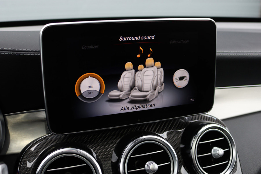 Mercedes-Benz GLC AMG 43 4MATIC | Luchtvering | Distronic+ | Carbon | Memory | Burmester | Panoramadak | HUD | Trekhaak | Nightpakket | Leder | Surround Camera | Keyless Go |