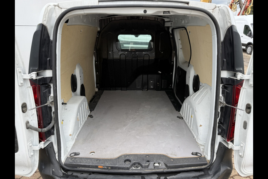 Renault Kangoo 1.5 Blue dCi L1H1  Cruise Control Airco Carplay