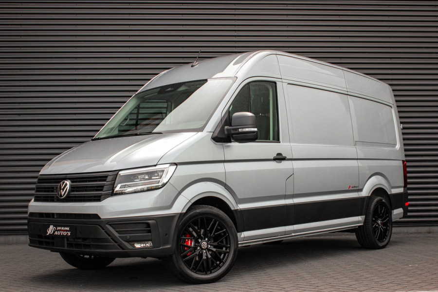 Volkswagen Crafter 2.0 TDI L3H3 Highline LED / XENON / APPLE CARPLAY / NAVIGATIE / DSG / FULL BLACK / 140PK / AUTOMAAT / NEW MODEL