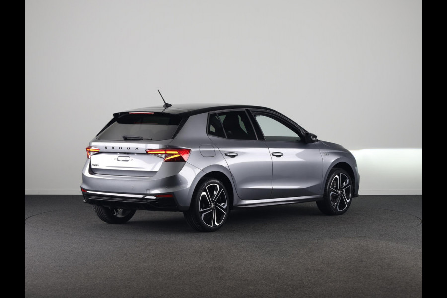 Škoda Fabia Monte Carlo 1.0 TSI 115 pk 7 versn. DSG | Navigatie pakket | Travel assist | Licht en Zicht plus | Verwarmbare voorstoelen | 18 inch lichtmetalen velgen