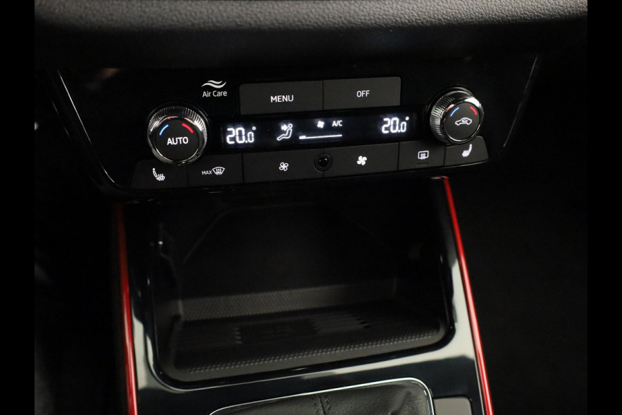 Škoda Fabia Monte Carlo 1.0 TSI 115 pk 7 versn. DSG | Navigatie pakket | Travel assist | Licht en Zicht plus | Verwarmbare voorstoelen | 18 inch lichtmetalen velgen