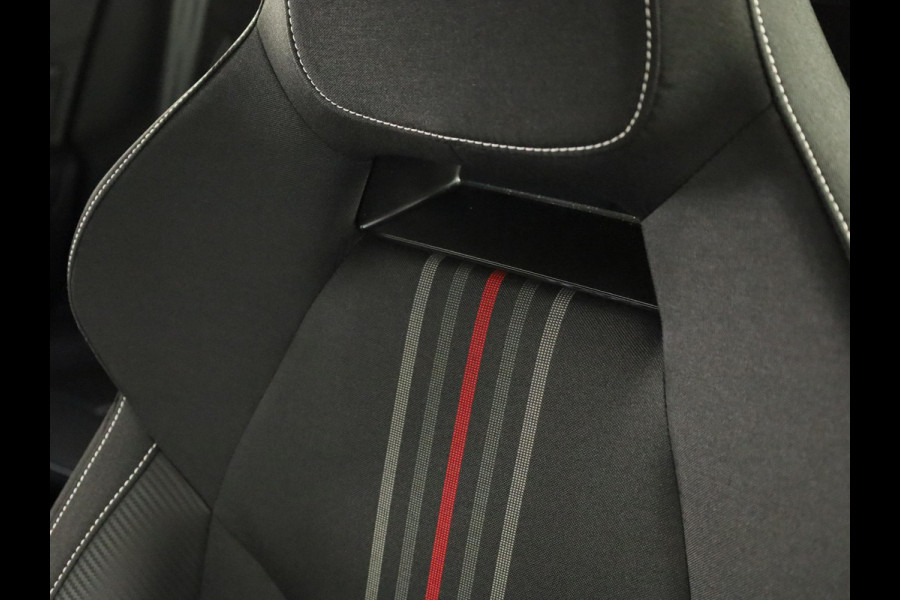 Škoda Fabia Monte Carlo 1.0 TSI 115 pk 7 versn. DSG | Navigatie pakket | Travel assist | Licht en Zicht plus | Verwarmbare voorstoelen | 18 inch lichtmetalen velgen