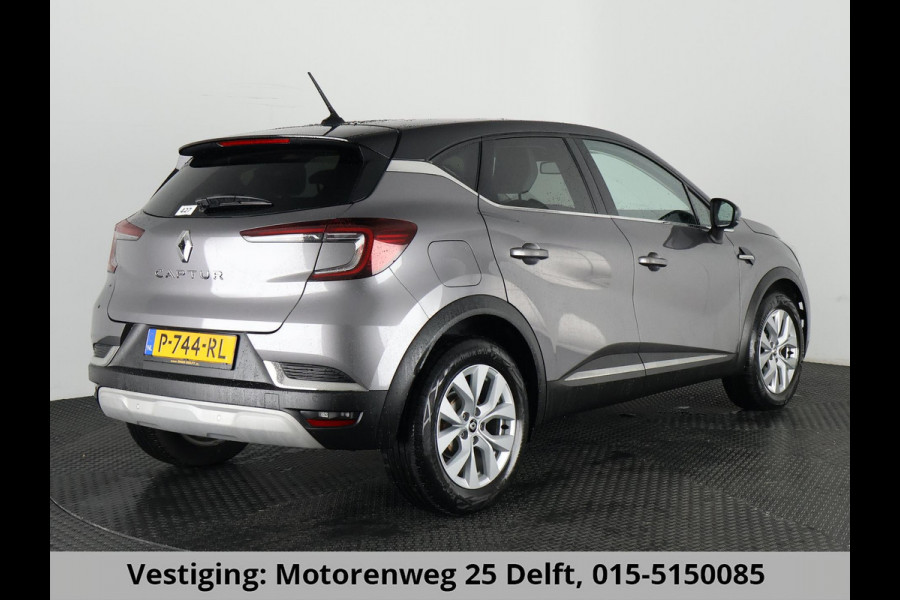 Renault Captur 1.3 TCe 140 PK INTENS 1e EIG GARANTIE 5-2032! NAVIGATIE . PARKEERSENSOREN VOOR & ACHTER .