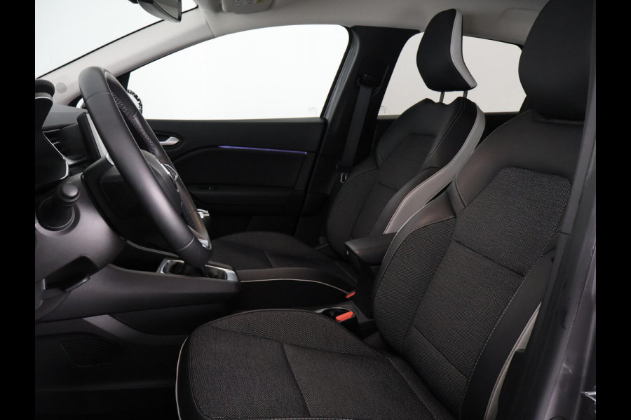 Renault Captur 1.3 TCe 140 PK INTENS 1e EIG GARANTIE 5-2032! NAVIGATIE . PARKEERSENSOREN VOOR & ACHTER .