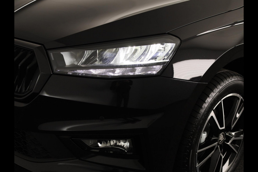 Škoda Fabia Monte Carlo 1.0 TSI 95 pk 5 versn. Hand | Verwarmbare voorstoelen | Travel Assist | Hill Hold