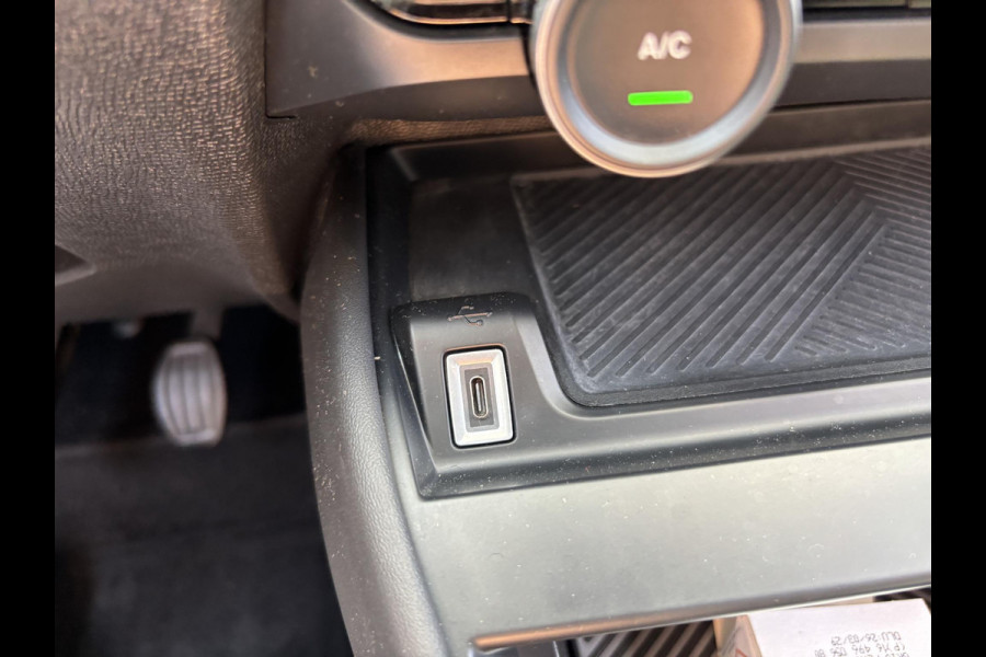 Citroën C4 1.2 Puretech Business Plus | Nieuwe distributieriem! | Rijklaar geleverd incl 12 maanden BOVAG garantie! |