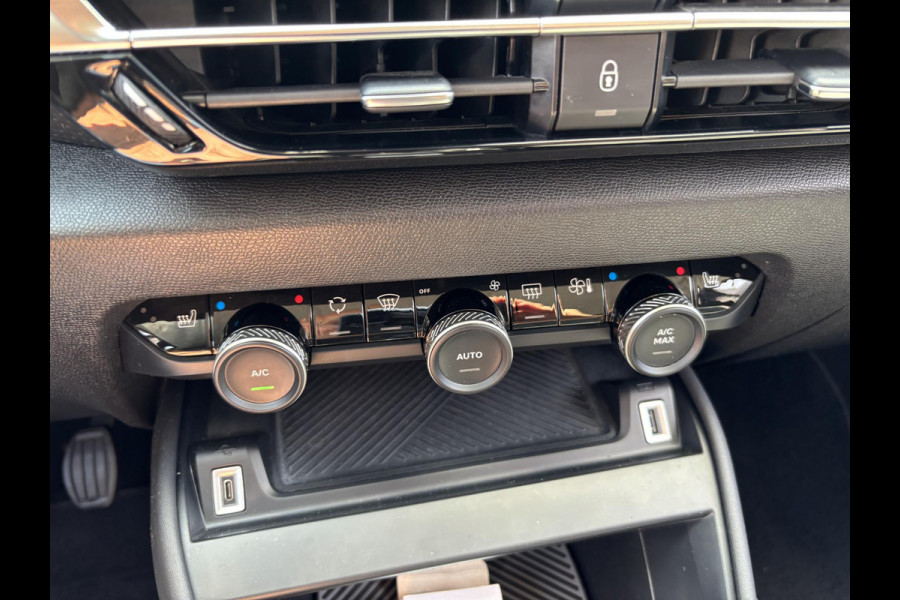 Citroën C4 1.2 Puretech Business Plus | Nieuwe distributieriem! | Rijklaar geleverd incl 12 maanden BOVAG garantie! |