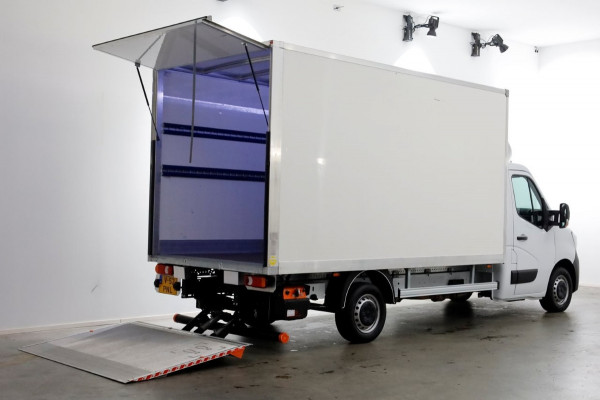 Renault Master T35 2.3 dCi 145pk Bakwagen met laadklep 960kg laadvermogen 11-2023