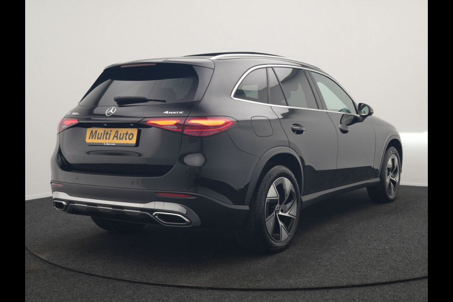 Mercedes-Benz GLC 300e 4MATIC Avantgarde PHEV 313pk Dealer O.H. | Panodak | Adaptive Cruise | Burmester 3D | Camera | Lederen Sportstoelen Memory & Verwarmd | Stuur Verwarmd | Sfeerverlichting | Apple Carplay | Blis | Navigatie | DAB | 19"L.M | Plug In Hybrid |
