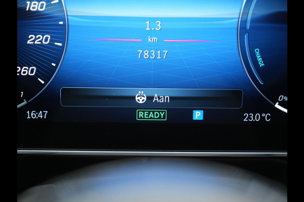 Mercedes-Benz GLC 300e 4MATIC Avantgarde PHEV 313pk Dealer O.H. | Panodak | Adaptive Cruise | Burmester 3D | Camera | Lederen Sportstoelen Memory & Verwarmd | Stuur Verwarmd | Sfeerverlichting | Apple Carplay | Blis | Navigatie | DAB | 19"L.M | Plug In Hybrid |