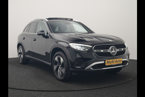 Mercedes-Benz GLC 300e 4MATIC Avantgarde PHEV 313pk Dealer O.H. | Panodak | Adaptive Cruise | Burmester 3D | Camera | Lederen Sportstoelen Memory & Verwarmd | Stuur Verwarmd | Sfeerverlichting | Apple Carplay | Blis | Navigatie | DAB | 19"L.M | Plug In Hybrid |