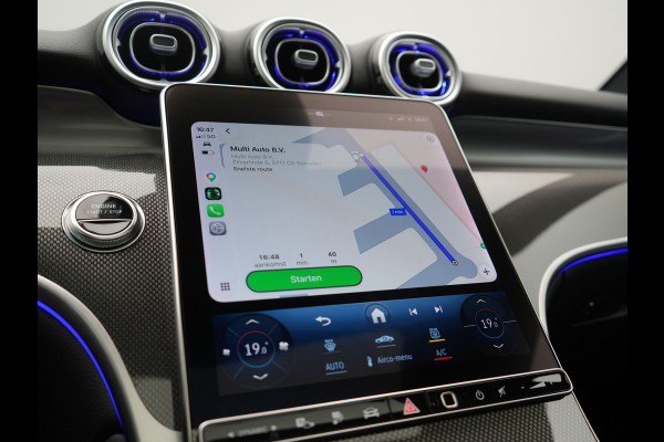 Mercedes-Benz GLC 300e 4MATIC Avantgarde PHEV 313pk Dealer O.H. | Panodak | Adaptive Cruise | Burmester 3D | Camera | Lederen Sportstoelen Memory & Verwarmd | Stuur Verwarmd | Sfeerverlichting | Apple Carplay | Blis | Navigatie | DAB | 19"L.M | Plug In Hybrid |