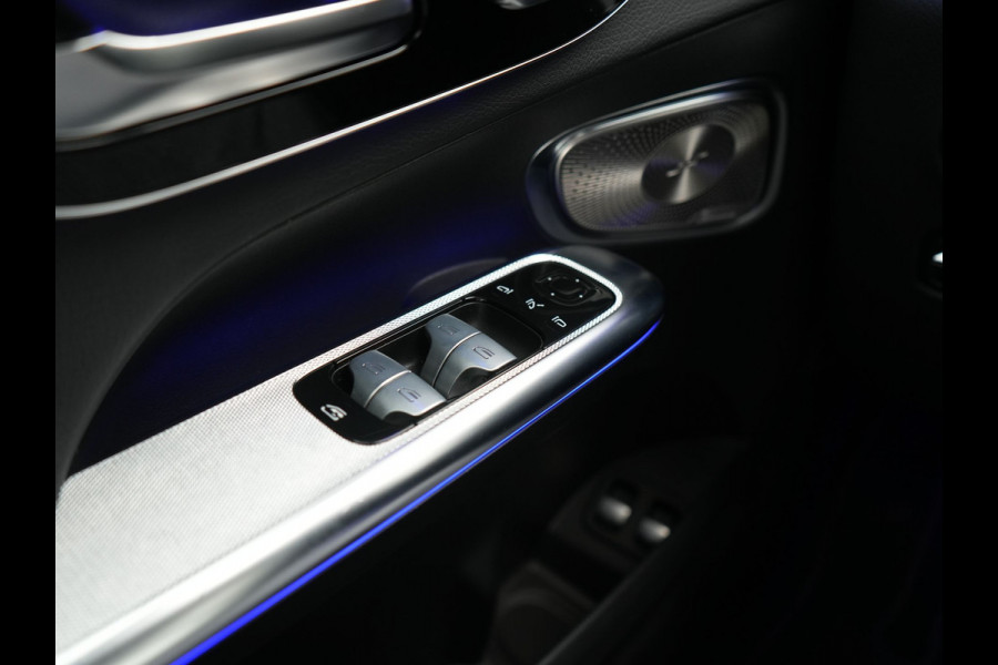 Mercedes-Benz GLC 300e 4MATIC Avantgarde PHEV 313pk Dealer O.H. | Panodak | Adaptive Cruise | Burmester 3D | Camera | Lederen Sportstoelen Memory & Verwarmd | Stuur Verwarmd | Sfeerverlichting | Apple Carplay | Blis | Navigatie | DAB | 19"L.M | Plug In Hybrid |