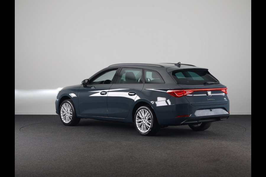 Seat Leon Sportstourer 1.5 TSI e-Hybrid Style Business Intense | Carplay (draadloos) | Navigatie | Adaptieve Cruise | Sensoren V+A + Achteruitrijcamera | Grootlicht Assistent