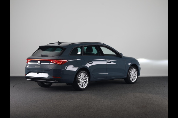 Seat Leon Sportstourer 1.5 TSI e-Hybrid Style Business Intense | Carplay (draadloos) | Navigatie | Adaptieve Cruise | Sensoren V+A + Achteruitrijcamera | Grootlicht Assistent