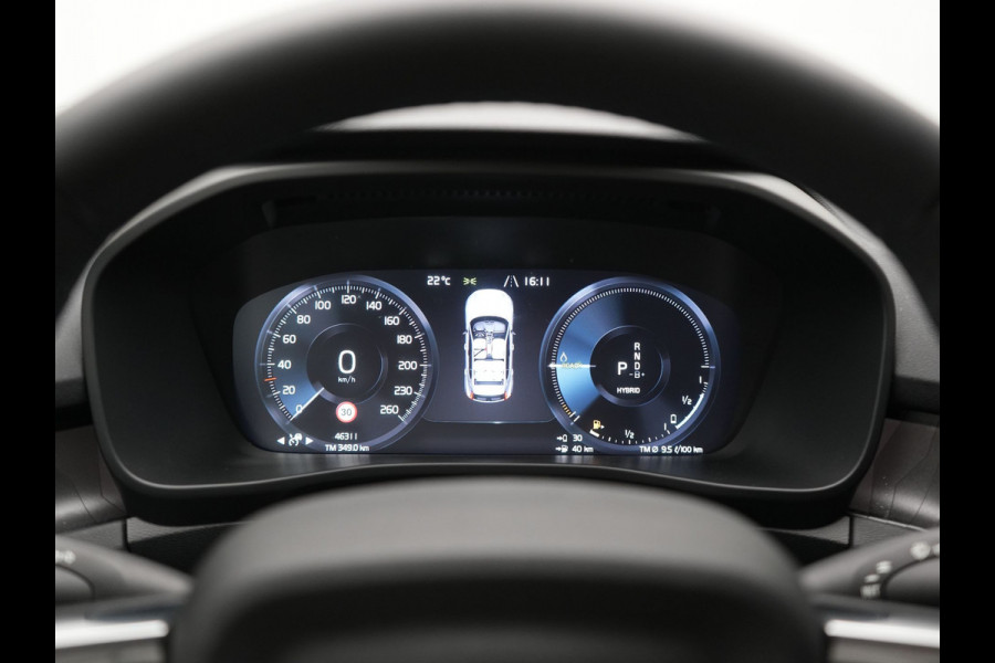 Volvo XC40 T5 Plus Dark PHEV 262pk Dealer O.H. | Adaptive Cruise | 360 Camera | Harman / Kardon | Lederen Sportstoelen Memory & Verwarmd | Keyless | Blis | Stuur Verwarmd | Apple Carplay | Navigatie | DAB | 19"L.M | Plug In Hybrid |