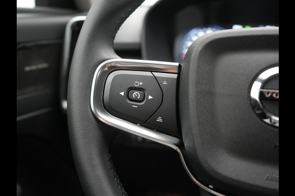 Volvo XC40 T5 Plus Dark PHEV 262pk Dealer O.H. | Adaptive Cruise | 360 Camera | Harman / Kardon | Lederen Sportstoelen Memory & Verwarmd | Keyless | Blis | Stuur Verwarmd | Apple Carplay | Navigatie | DAB | 19"L.M | Plug In Hybrid |