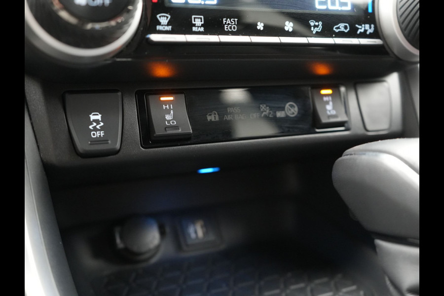 Suzuki Across FACELIFT 2.5 Style PHEV 306pk Dealer O.H. | Trekhaak Afn. | Adaptive Cruise | Camera | Apple Carplay | Sportstoelen & Stuur Verwarmd | Keyless | Blis | DAB | 19"L.M | Plug In Hybrid |