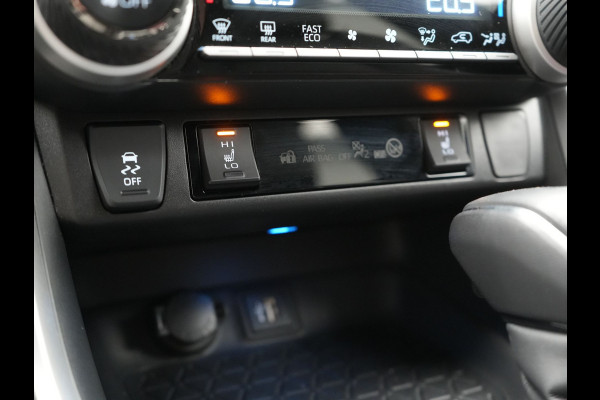 Suzuki Across FACELIFT 2.5 Style PHEV 306pk Dealer O.H. | Trekhaak Afn. | Adaptive Cruise | Camera | Apple Carplay | Sportstoelen & Stuur Verwarmd | Keyless | Blis | DAB | 19"L.M | Plug In Hybrid |