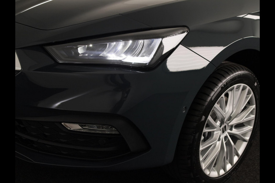 Seat Leon Sportstourer 1.5 TSI e-Hybrid Style Business Intense | Carplay (draadloos) | Navigatie | Adaptieve Cruise | Sensoren V+A + Achteruitrijcamera | Grootlicht Assistent