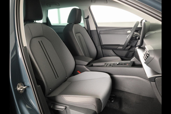 Seat Leon Sportstourer 1.5 TSI e-Hybrid Style Business Intense | Carplay (draadloos) | Navigatie | Adaptieve Cruise | Sensoren V+A + Achteruitrijcamera | Grootlicht Assistent