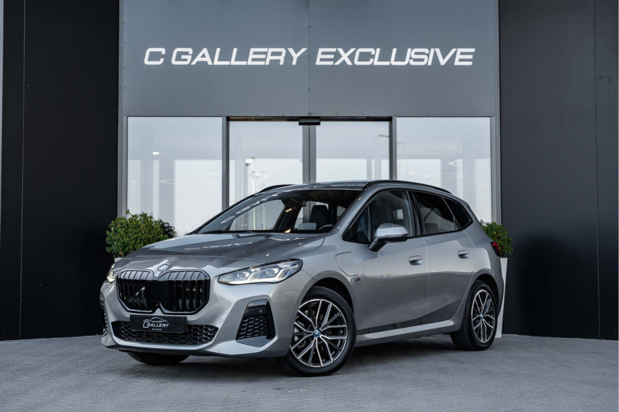 BMW 2 Serie Active Tourer 225e xDrive - M Sport | Panorama | 360 Camera | Stoelverwarming