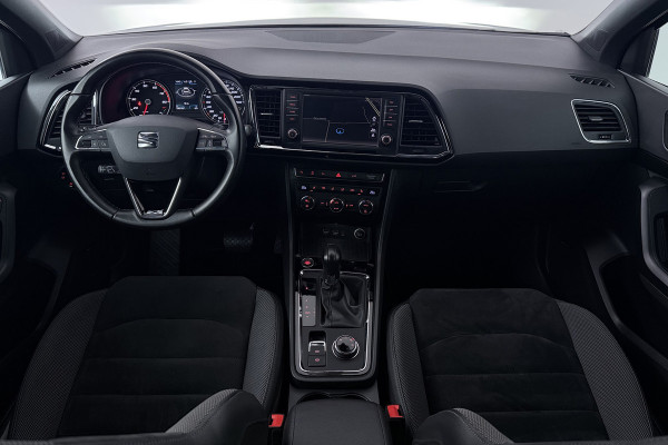 Seat Ateca 1.4 EcoTSI FR Business Intense (TREKHAAK, STOELVERWARMING, CRUISE CONTROL ADAPTIEF, NAVIGATIE, PARKEERSENSOREN)