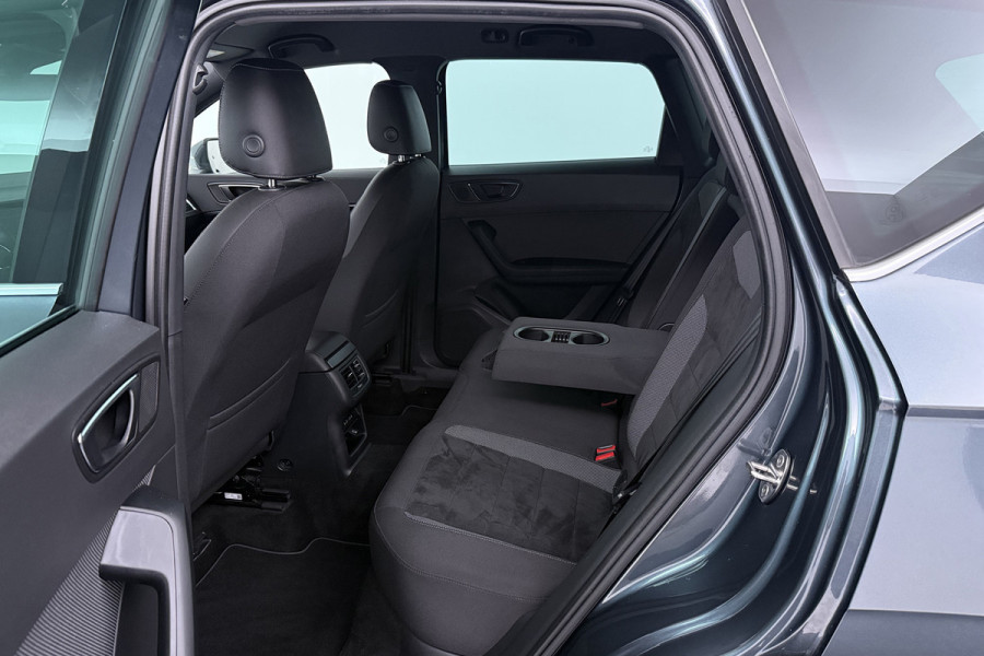 Seat Ateca 1.4 EcoTSI FR Business Intense (TREKHAAK, STOELVERWARMING, CRUISE CONTROL ADAPTIEF, NAVIGATIE, PARKEERSENSOREN)