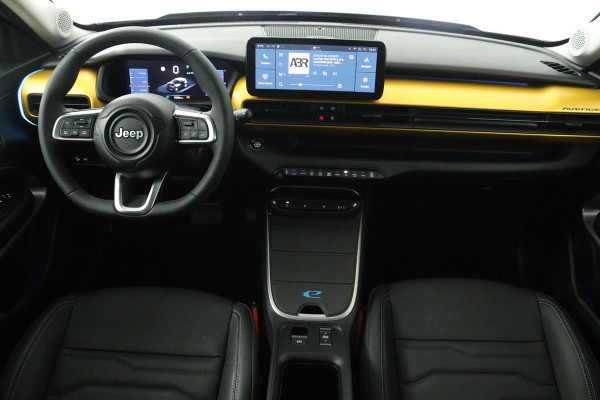 Jeep Avenger Summit 54 kWh (PARKEERSENSOREN, CRUISE CONTROL ADAPTIEF, CAMERA, NAVIGATIE)