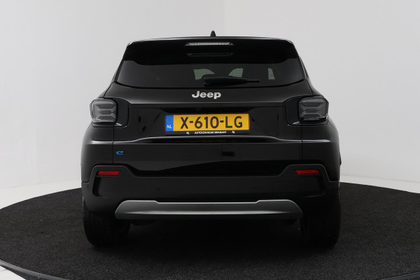 Jeep Avenger Summit 54 kWh (PARKEERSENSOREN, CRUISE CONTROL ADAPTIEF, CAMERA, NAVIGATIE)
