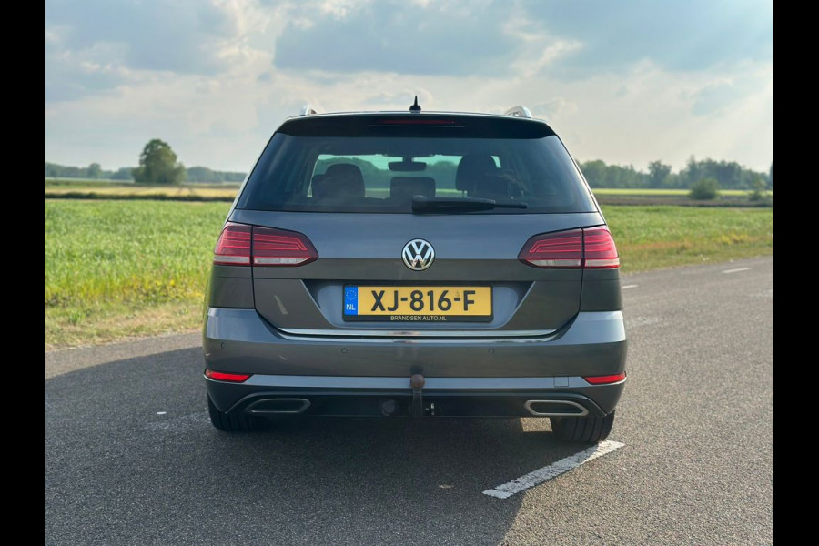 Volkswagen Golf Variant 1.0 TSI Highline Business R (VIRTUAL, CAMERA, ADAPTIVE, MASSAGE STL, PDC V+A, 1E EIG, GOED ONDH, NL-AUTO)