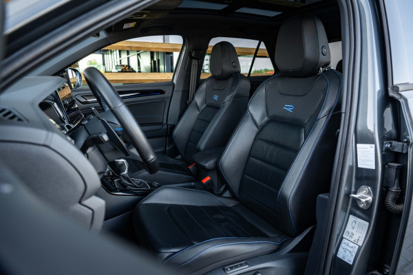 Volkswagen T-Roc 2.0 TSI 4Motion R - Panorama | Memory | IQ Light | ACC | Stuurverwarming